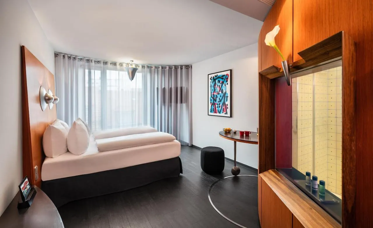 ****  Penck Hotel Dresden Germany